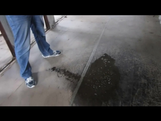 boyfriend pissing in my puddle)